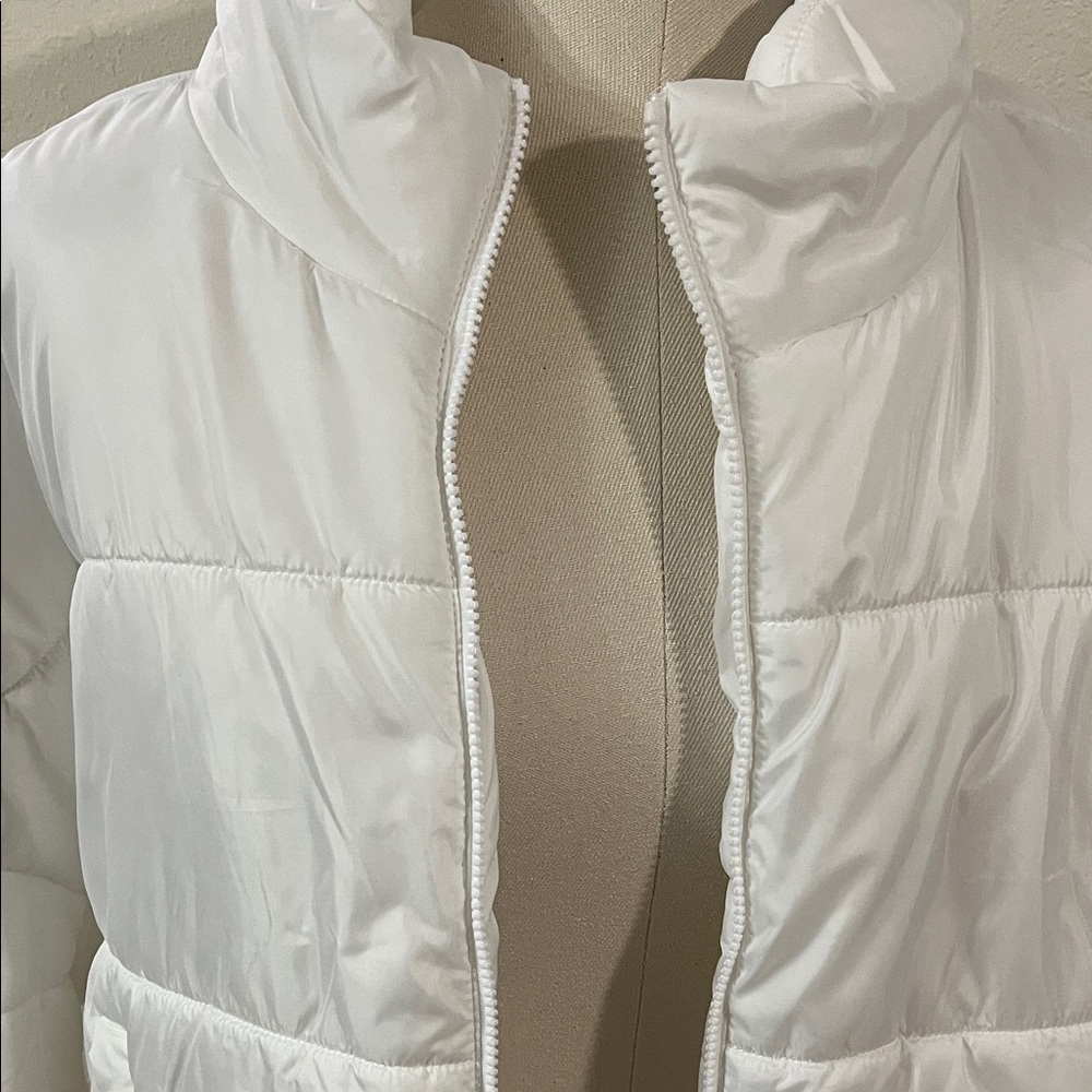 Abound White Puffer Jacket - Picture 4 of 8